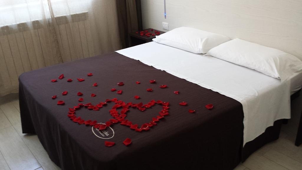 Orchidea Rooms & Suites 시비타노바 마르셰 외부 사진