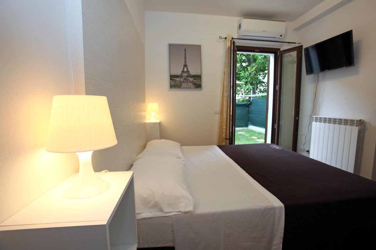 Orchidea Rooms & Suites 시비타노바 마르셰 외부 사진